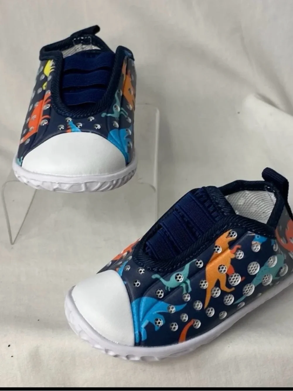 Fires~Unisex Water Shoes Dino Toddler Sz 5 Quick Dry, Breathable, Lightweight